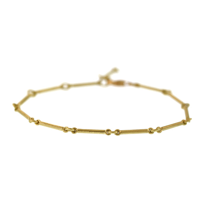 A Linked Bar Chain Bracelet