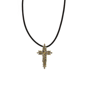 A Diamond Cross Pendant