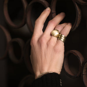An Organic Signet Ring