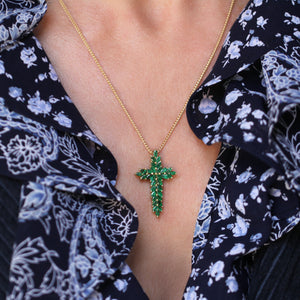 An Emerald Cross Pendant