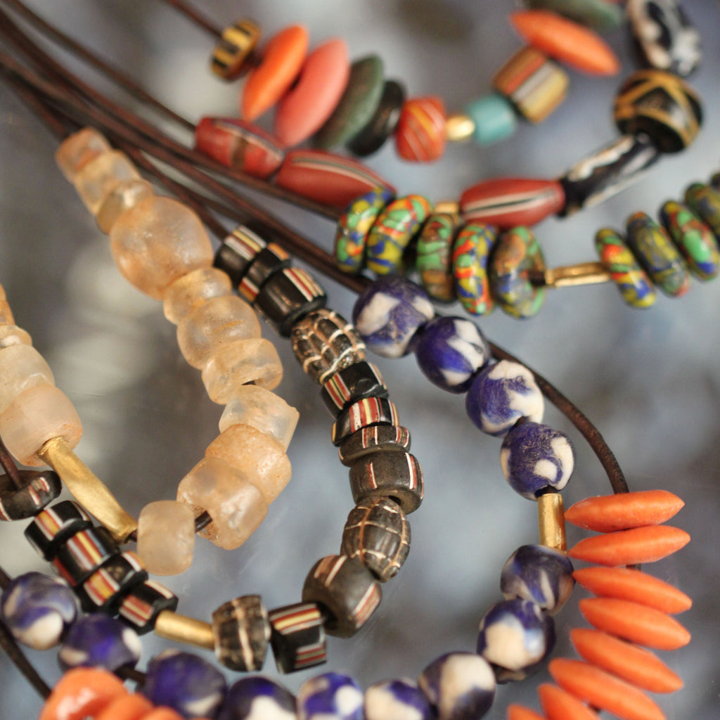 An Earth Toned Vintage Glass Beaded Necklace LFrank