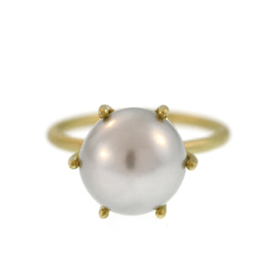 A Classic Pearl Ring