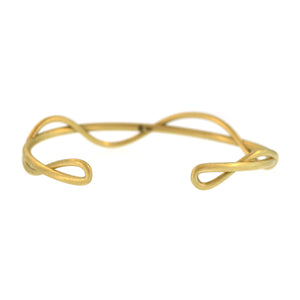 A Ribbon Bracelet