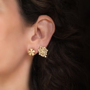 A Lotus Leaf Button Stud with Cognac Diamond Center