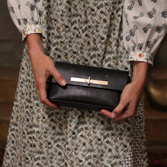 The LURA Mini Yve Bag in Onyx Cocco