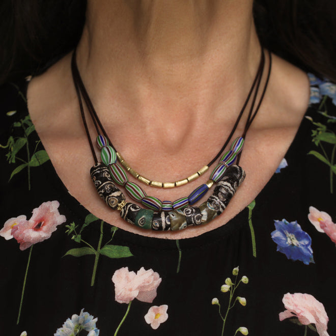 A Gold Tube Bead Necklace