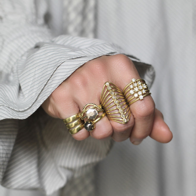 A Black Diamond Ribbon Ring