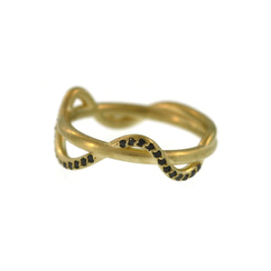 A Black Diamond Ribbon Ring