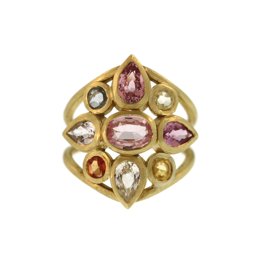 A Pastel Sapphire Medallion Ring