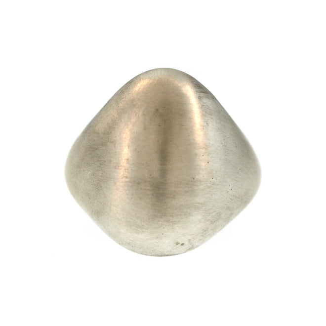 An Egg-Shaped Signet Ring in Sterling Silver