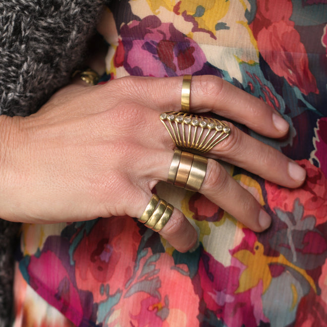 A Classic Band in Rose Gold, 6mm