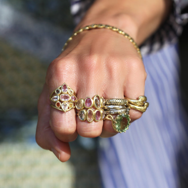 A Pastel Sapphire Medallion Ring