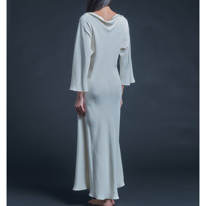 Serafina Four-Ply Silk Crepe Boatneck Dress in Pearl