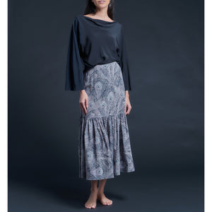 Serafina Solid Silk Crepe de Chine Blouse in Sapphire/Black