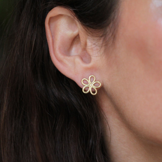 The Diamond Daisy Studs