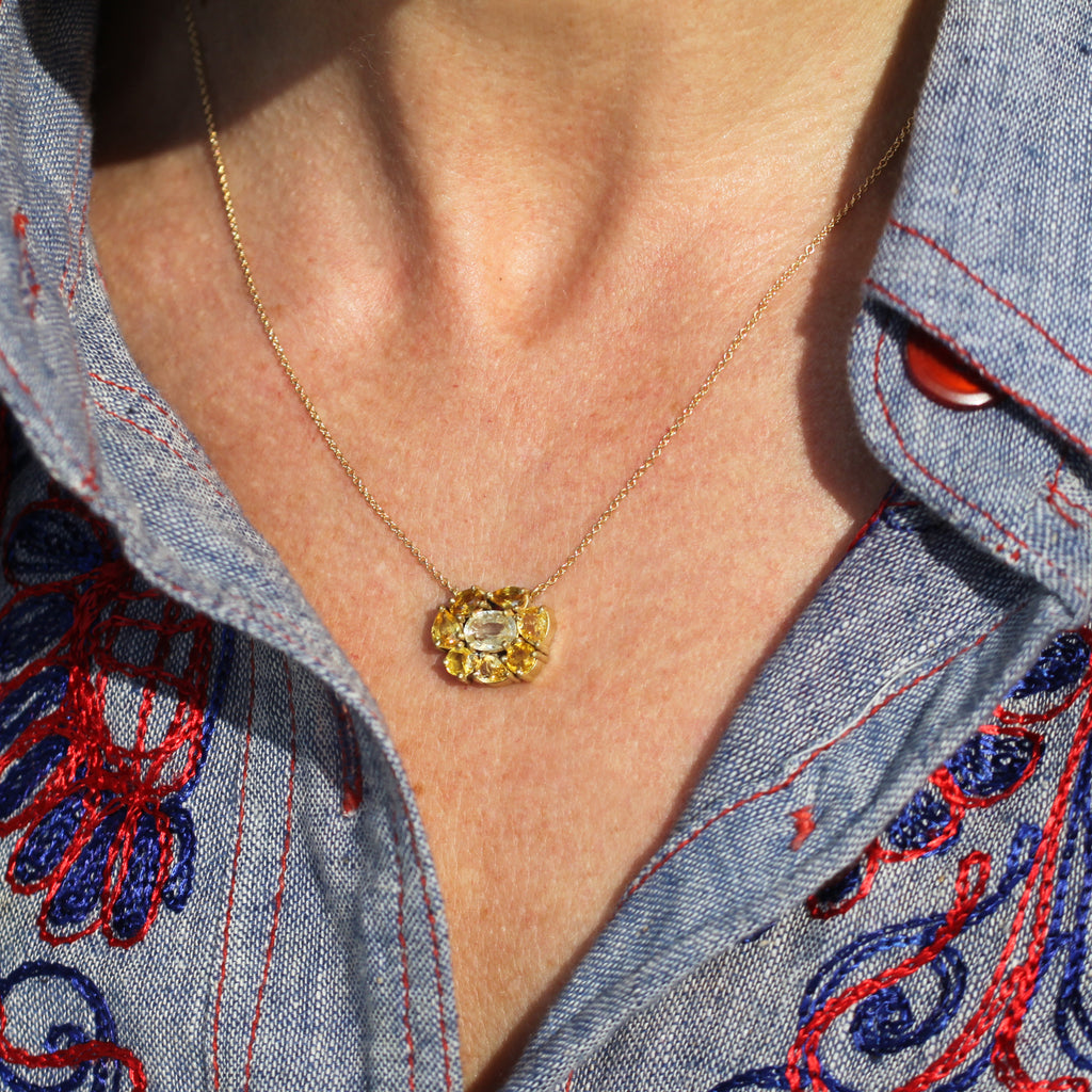 A Yellow Sapphire Flower Necklace