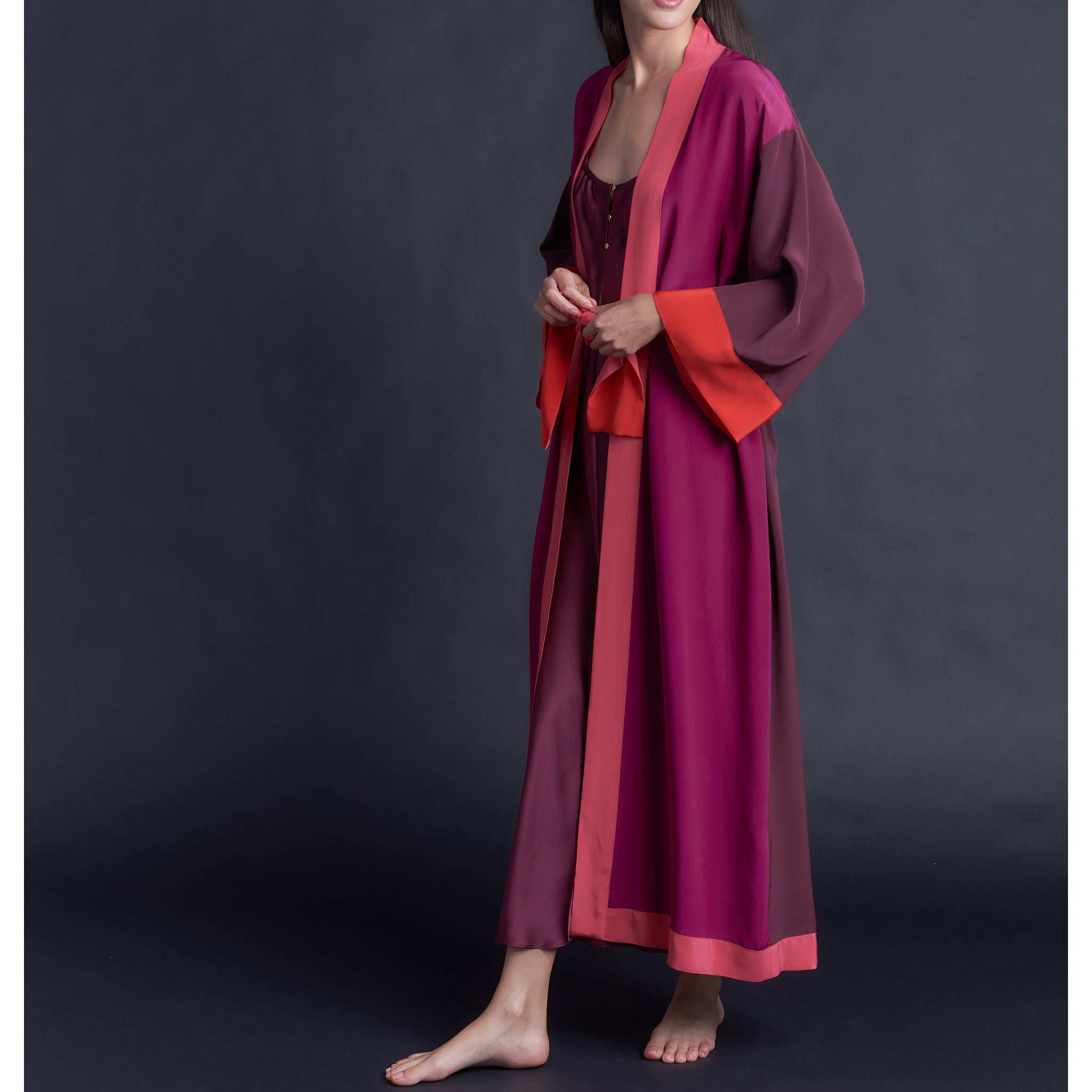 Asteria Kimono Robe in Silk Crepe De Chine Colorblock Reds